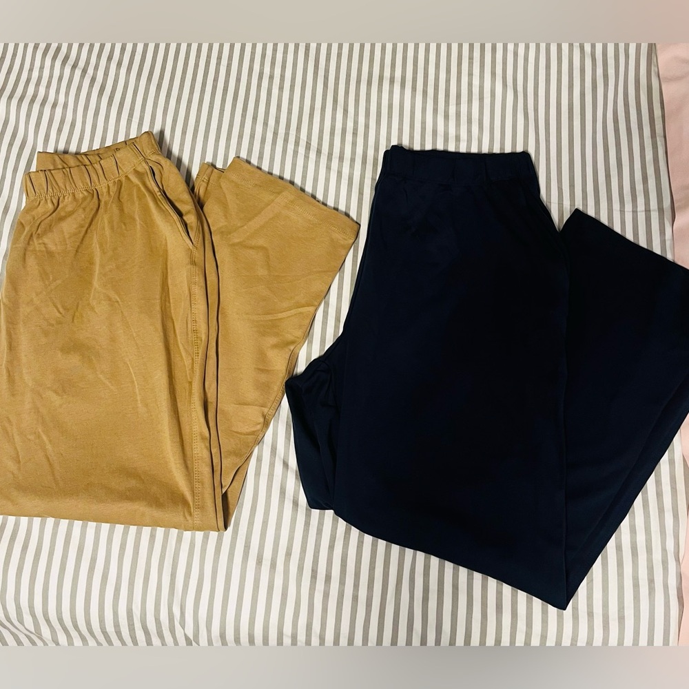 NWOT 2 Lands’ End Cotton Pants